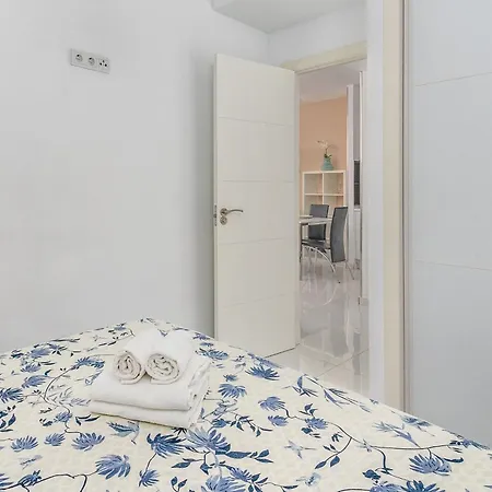 Apartament Premium Beachfront In La Carihuela 4