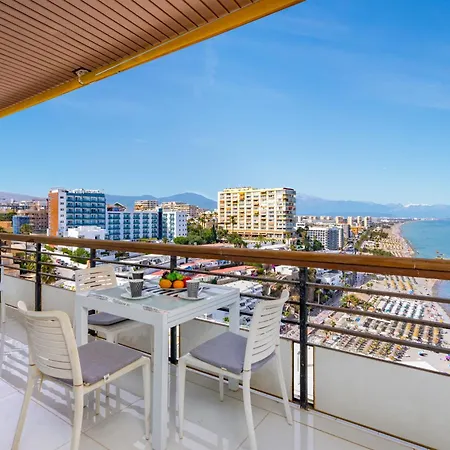 Apartament Premium Beachfront In La Carihuela 4 *